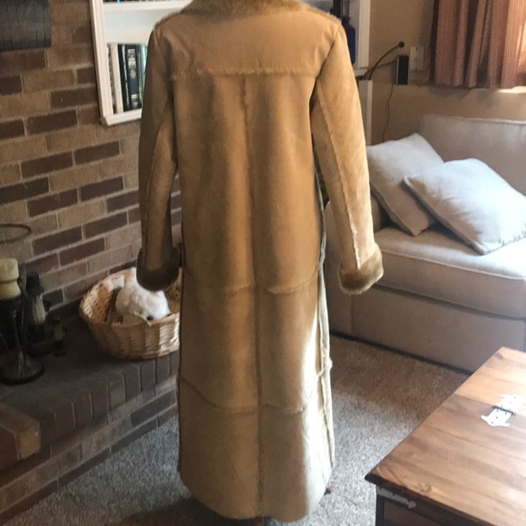 Brandon Thomas full length suede leather coat - Picture 3 of 8